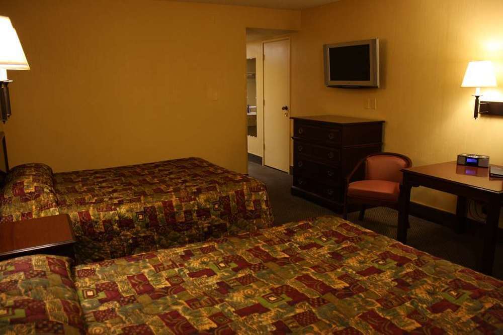 Red Roof Inn Yuba City Bonanza - Marysville Номер фото